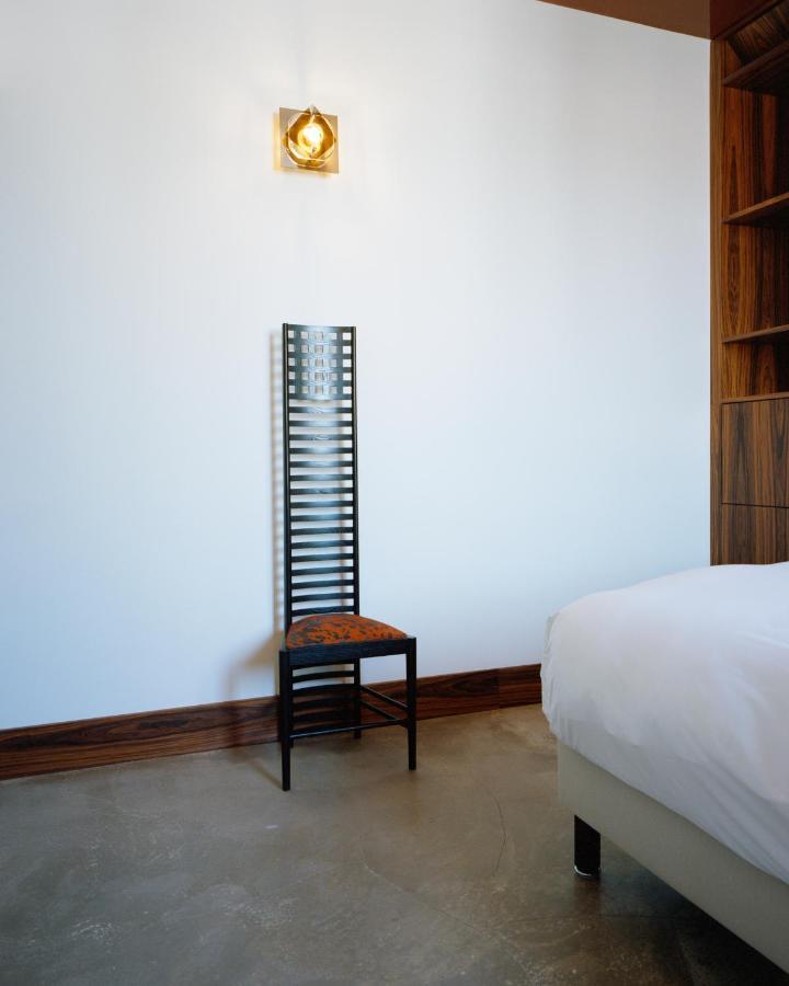 Hotel Present - Entree Autonome, Reception En Ligne - Encore Mieux Arles Exteriör bild